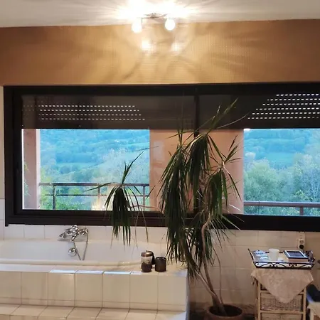 Domaine Les Causeries לינה וארוחת בוקר Laguépie