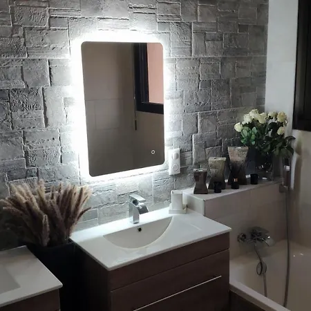 לינה וארוחת בוקר Domaine Les Causeries 4*