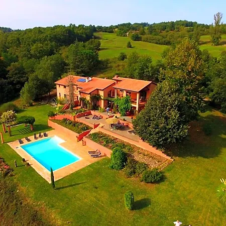 Domaine Les Causeries Bed & Breakfast Laguepie
