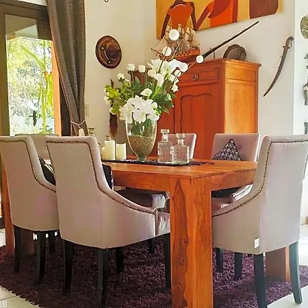 Domaine Les Causeries 4* Laguepie